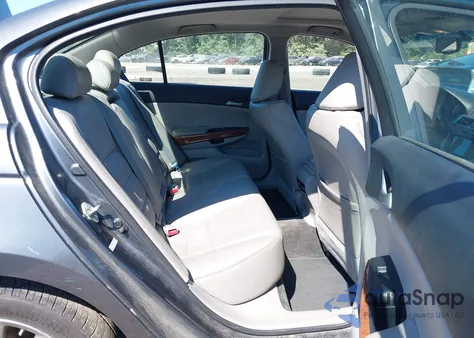 2012 Honda Accord 2.4 Ex-L z USA, uszkodzony, nr VIN 1HGCP2F80CA131186